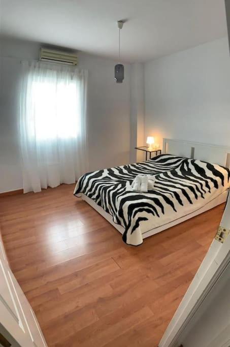 Apartamento Luminoso En Espartinas Totalmente Climatizado Exteriör bild